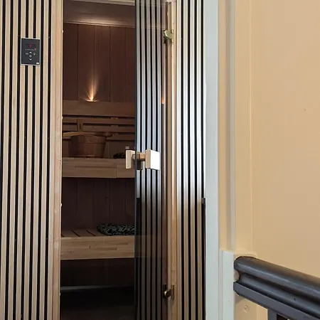Mijn Met Sauna En Lift Voerendaal