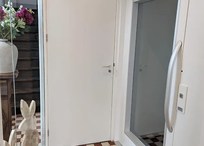 Ξενοδοχείο με διαμερίσματα Mijn Met Sauna En Lift 4*